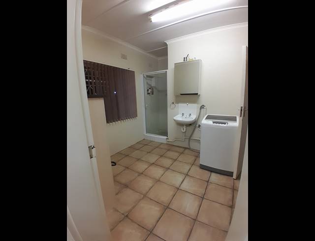 1 bed property to rent in WORCESTER WEST